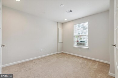 310 Almond Dr, Lansdale, PA 19446 - photo 6