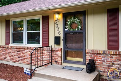 3336 SW Birchwood Cir, Topeka, KS 66614 - photo 2