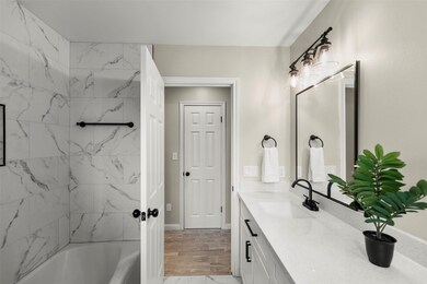 10006 Candlewood Dr, Houston, TX 77042 - photo 6