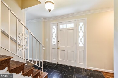 7712 Groton Rd, Bethesda, MD 20817 - photo 4