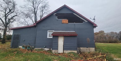 9376 N 200 E Rd, Farmersburg, IN 47850 - photo 5