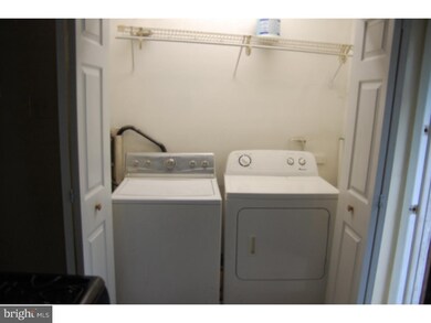 4551 Baker St, Philadelphia, PA 19127 - photo 7