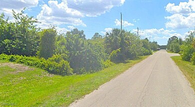 1116 Bermar St, Lehigh Acres, FL 33913 - photo 5