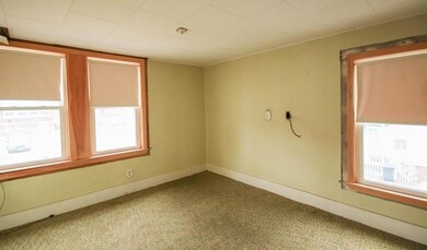 9 Myrtle St, Biddeford, ME 04005 - photo 6