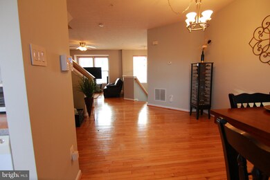 827 Lowe Rd, Middle River, MD 21220 - photo 2