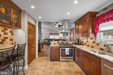 34 Cameron Cir, Clementon, NJ 08021 - photo 5