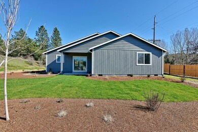 10014 Blackwell Rd, Central Point, OR 97502 - photo 7
