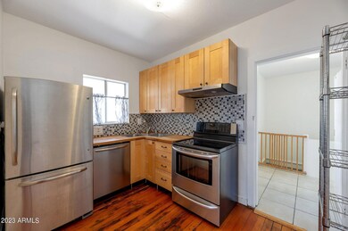 Neat kitchen