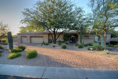 005_Front View