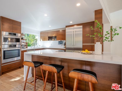 20922 Keller Rd, Topanga, CA 90290 - photo 2