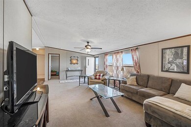 124 Upper Denton Ct, Weatherford, TX 76085 - photo 5