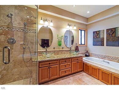 Master Bath/Spa.