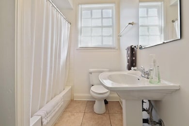 5526 S Claiborne Ave, New Orleans, LA 70125 - photo 7