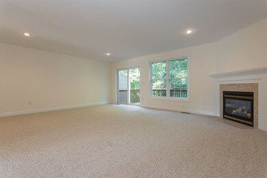 65 Magnolia Ln, Newmarket, NH 03857 - photo 4