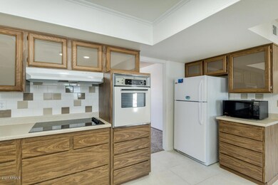 9526 W Calico Dr, Sun City, AZ 85373 - photo 2