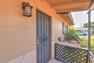 1909 E 7th Ave-5