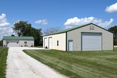 25457 Helmet Rd, Bevier, MO 63532 - photo 4