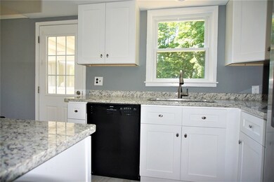 14 Lowell Dr, Johnston, RI 02919 - photo 6