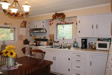 702 Fifth Ave, Berlin, NH 03570 - photo 4