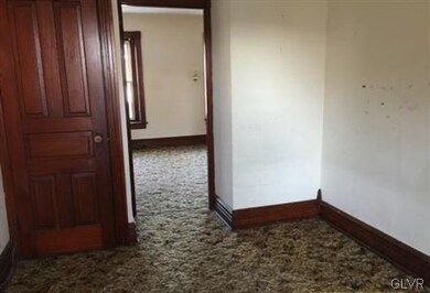 unlisted-address, Allentown, PA 18102 - photo 5