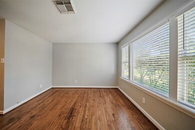 1902 Ebony Ln, Houston, TX 77018 - photo 7
