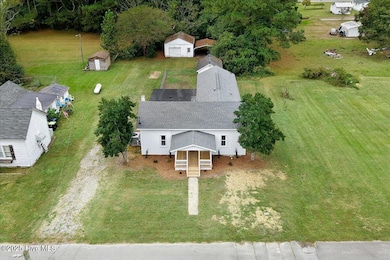 205 E Carolina St, Fremont, NC 27830 - photo 7