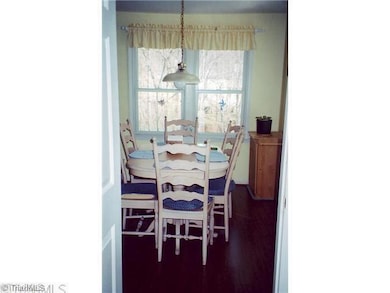 4322 Chilton Way, High Point, NC 27265 - photo 7