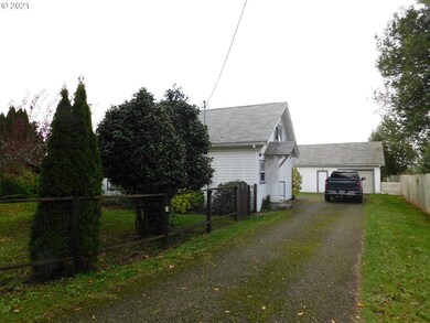 54346 Arago-Fishtrap Rd, Myrtle Point, OR 97458 - photo 2