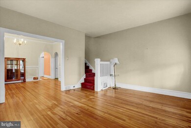 1239 Girard Ave, Reading, PA 19610 - photo 4