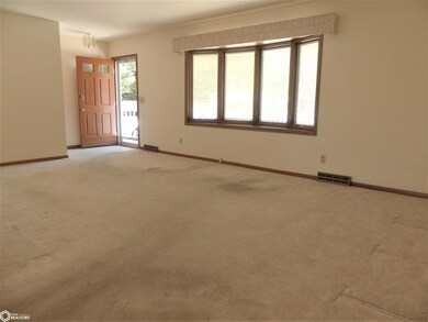 248 E 18th St, Carroll, IA 51401 - photo 5