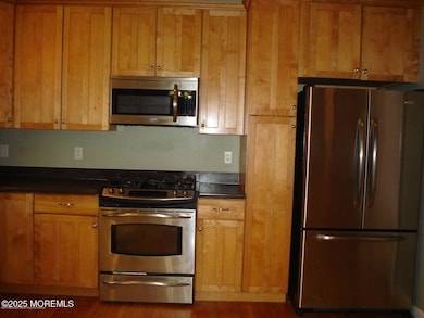 18 Stuyvesant Stove