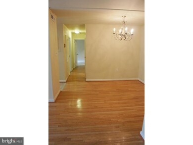 404 Girard St unit 101, Gaithersburg, MD 20877 - photo 2