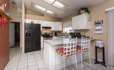 006_Kitchen