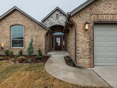 5510 Painted Pony Rd, Warr Acres, OK 73132 - photo 2