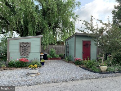 435 S Market St, Frederick, MD 21701 - photo 2