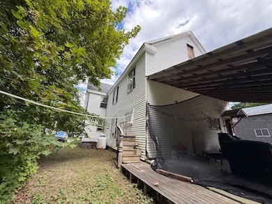 12 Lowell St, Calais, ME 04619 - photo 5