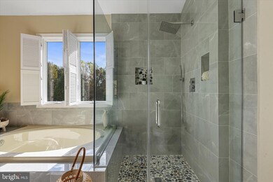 6415 Magic Splendor Dr, Sykesville, MD 21784 - photo 5