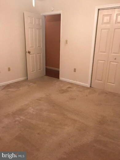 176 Monticello Dr, Colonial Beach, VA 22443 - photo 6