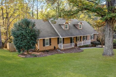 445 Bruce Way SW, Lilburn, GA 30047 - photo 5