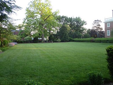 Land/Lot. South East Lawn
