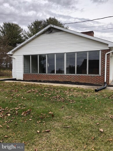13606 Paradise Church Rd, Hagerstown, MD 21742 - photo 2