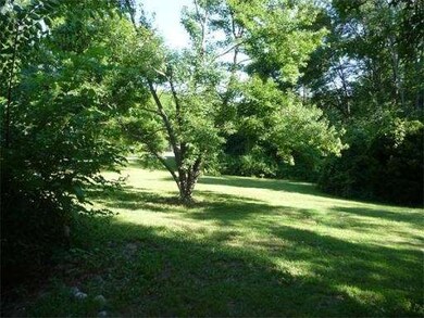 48 Longmeadow Dr, Amherst, MA 01002 - photo 4