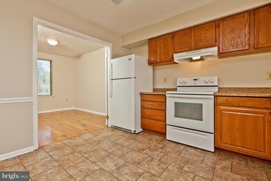1020 Brinker Dr unit 102, Hagerstown, MD 21740 - photo 4