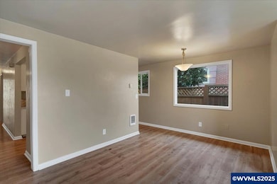 2515 (-2517) Lee St SE, Salem, OR 97301 - photo 7