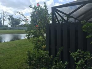 1212 Shibumy Cir unit B, West Palm Beach, FL 33415 - photo 2