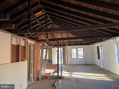 124 Camden Ave, Atco, NJ 08004 - photo 5