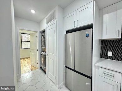 781 S 3rd St unit 2, Philadelphia, PA 19147 - photo 6