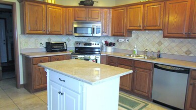 3772 Curve rd 031