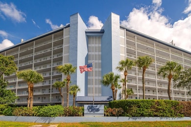 Sea Castle Condominiums unit 501, New Port Richey, FL 34652 - photo 2