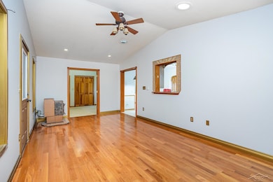 3705 N Beyer Rd, Saginaw, MI 48601 - photo 6